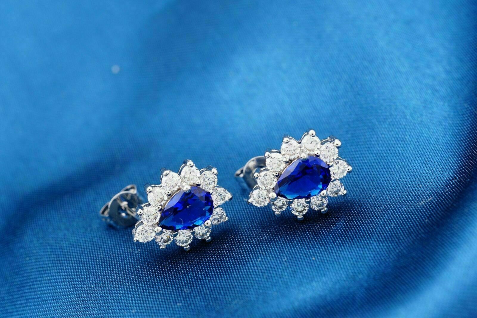 Blue Sapphire Cluster Stud Earrings | Sunargi.com